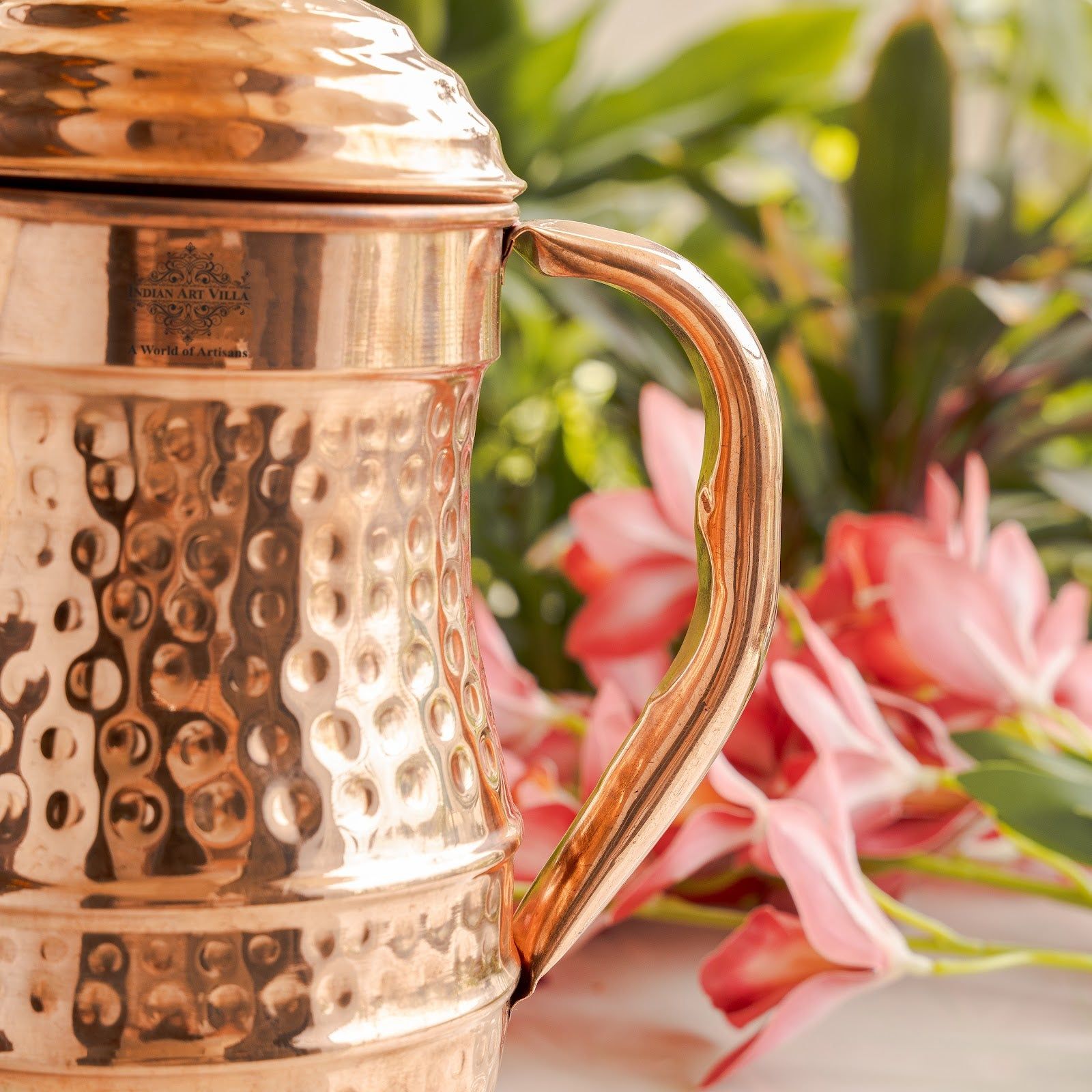 Pure copper hammered maharaja style jug with lid hammered, 1280 ML